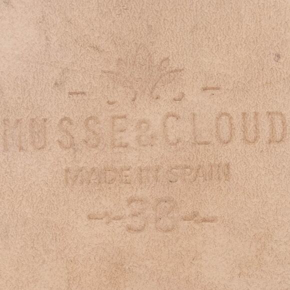 Musse & Cloud Gold Aimy Laser Cut Sandals Size 38 US 7-7.5 - Picture 8 of 10